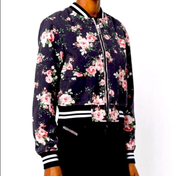 Diesel Floral Bomber Jacket NWT XS – Black Pink Rose Print Cropped Varsity Style - Picture 1 of 10